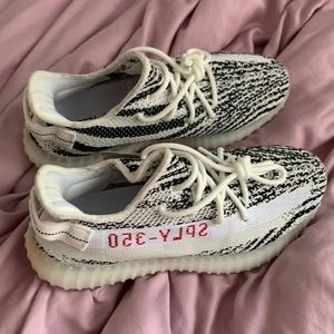 Adidas Yeezy Boost 350 V2 Zebra